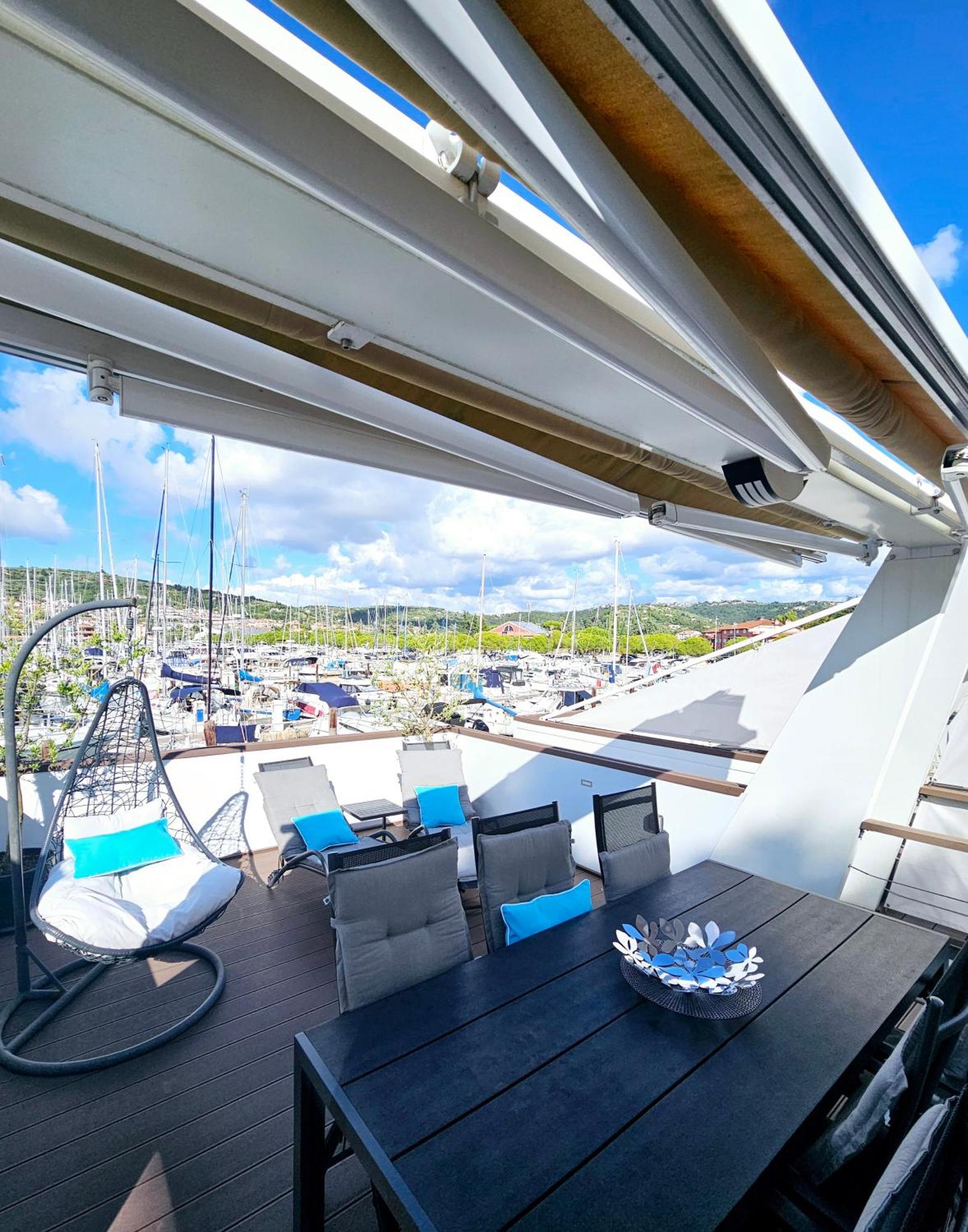 Floating Sea House - Vital Lux Portoroz Exterior photo