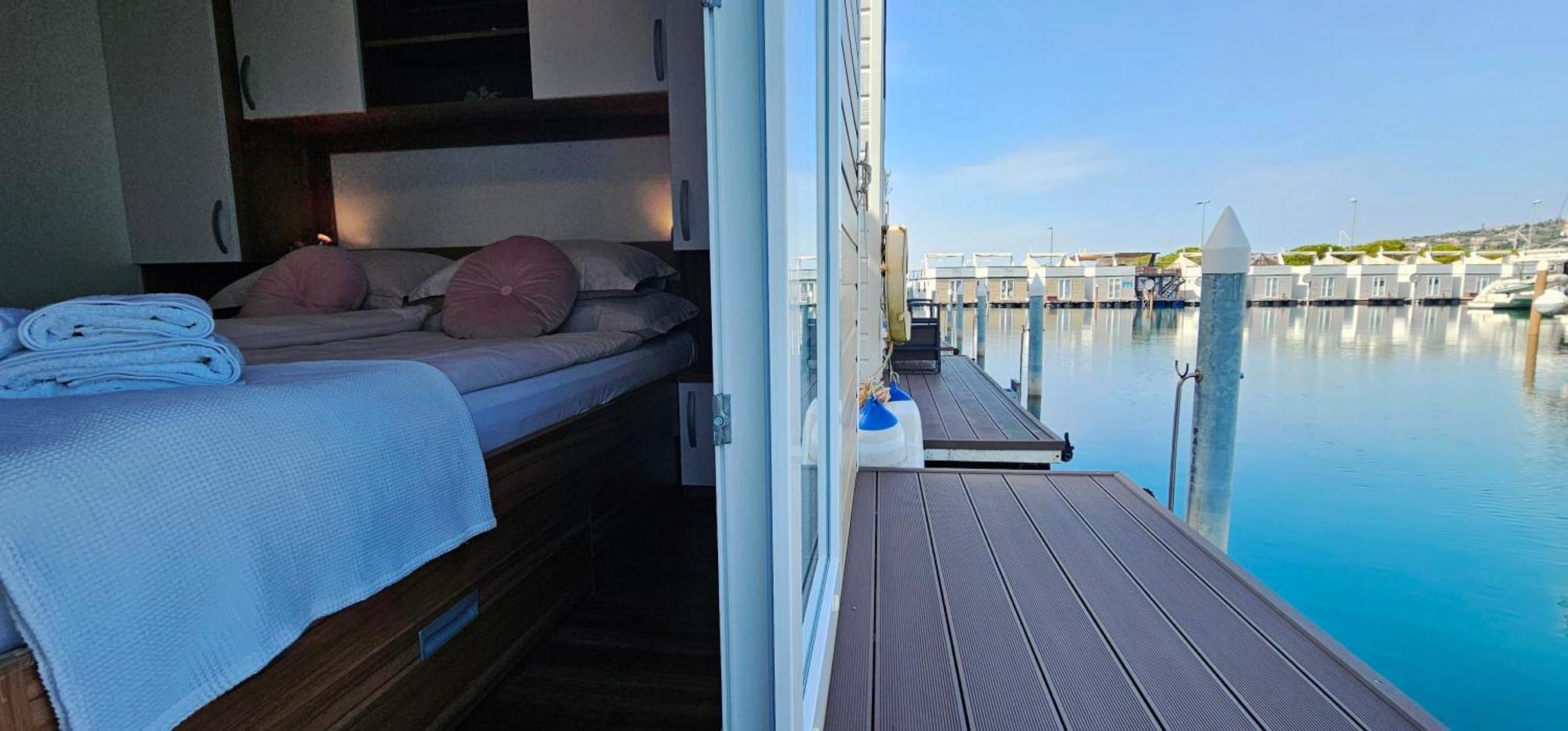 Floating Sea House - Vital Lux Portoroz Exterior photo