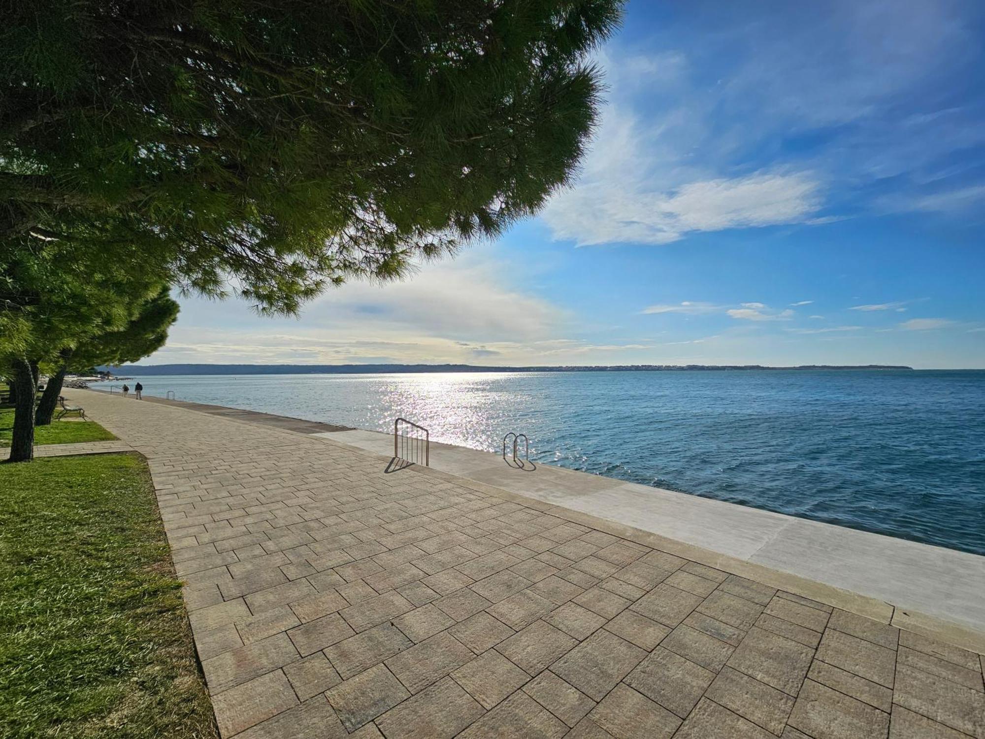 Floating Sea House - Vital Lux Portoroz Exterior photo